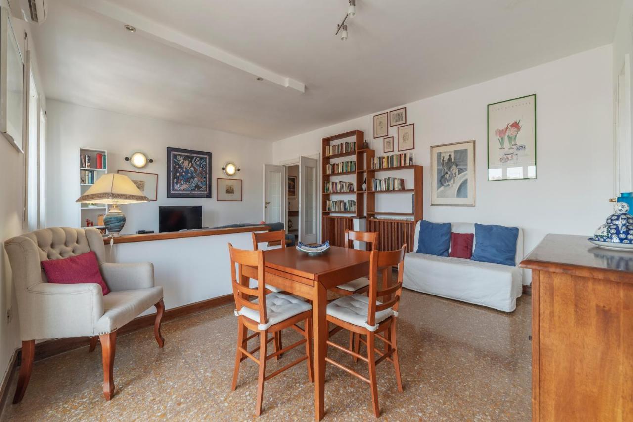 Appartamento Roomy And Bright With Terrace *
